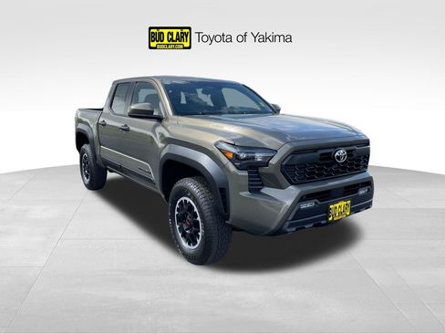 New 2026 Toyota Tacoma TRD Off-Road AWD/4WD image 1