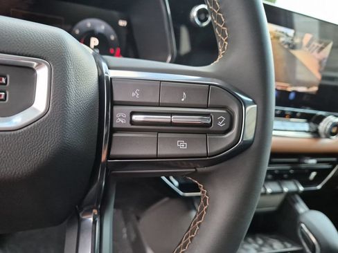New 2026 GMC Canyon AT4 w/ Technology Plus Package AWD/4WD image 25