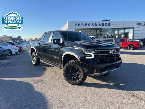Used 2025 Chevrolet Silverado 1500 ZR2 w/ Technology Package image 1