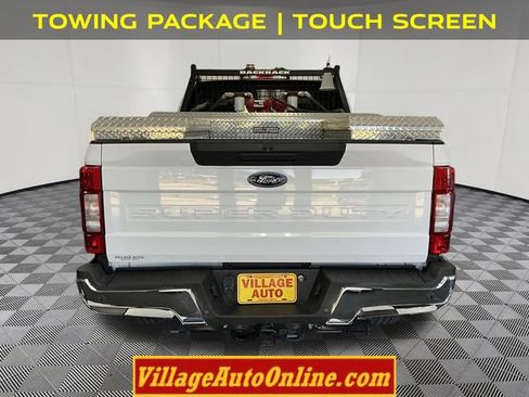Used 2022 Ford F250 XLT w/ XLT Value Package AWD/4WD image 3