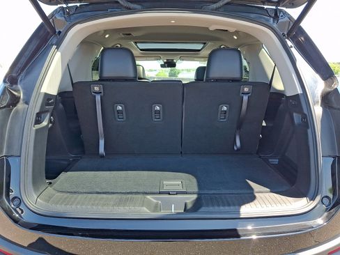 Used 2023 Honda Pilot Touring image 32