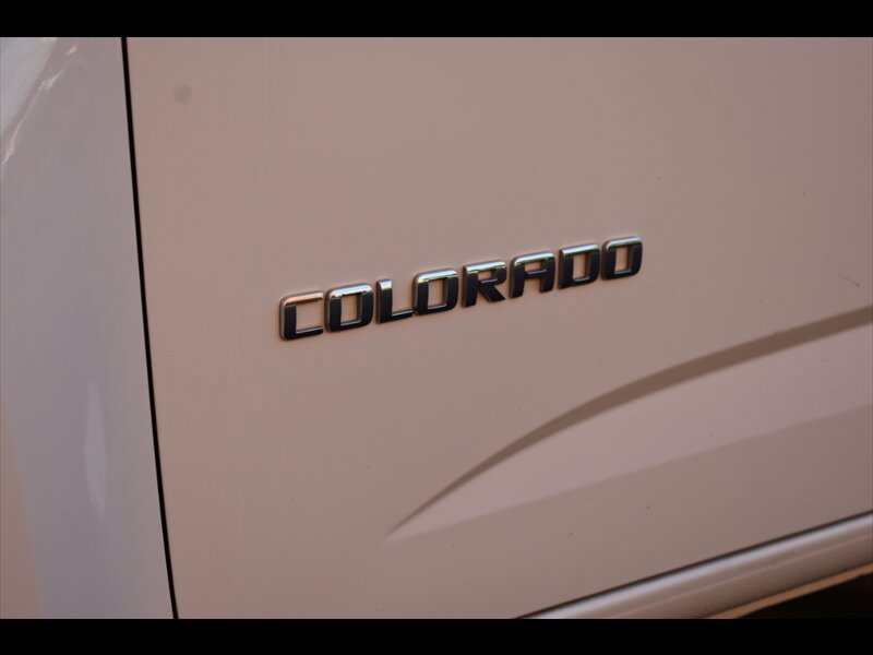 Used 2020 Chevrolet Colorado W/T w/ WT Convenience Package RWD image 48