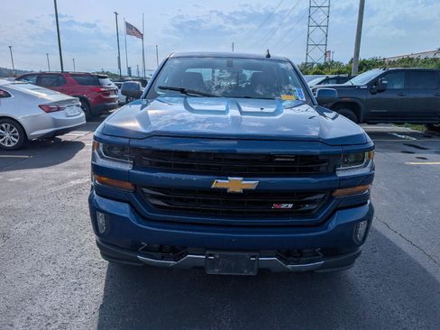 Used 2018 Chevrolet Silverado 1500 LT w/ All Star Edition AWD/4WD image 2
