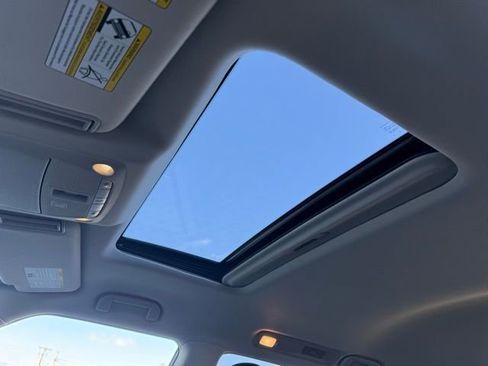 Certified 2024 Nissan Armada Platinum w/ Captain's Chairs Package image 20