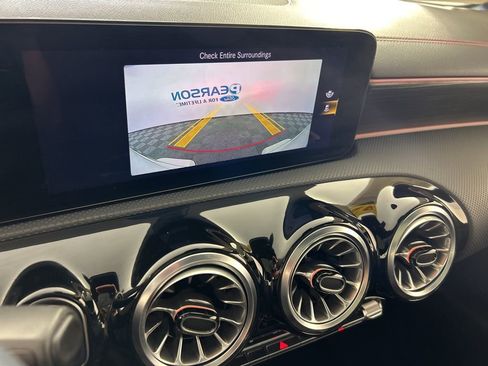 Used 2023 Mercedes-Benz CLA 250 4MATIC image 23