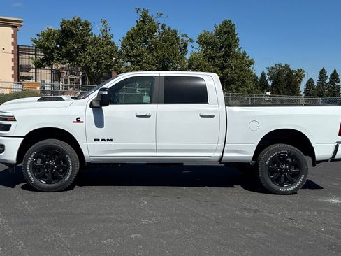 New 2026 RAM 2500 Laramie w/ Night Edition AWD/4WD image 6