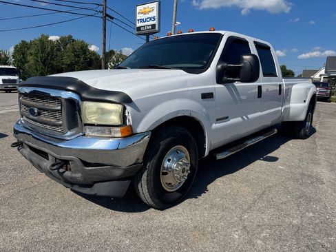 Used 2003 Ford F350 XLT RWD image 2