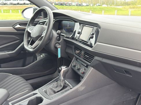 Used 2024 Volkswagen Jetta Sport FWD image 26