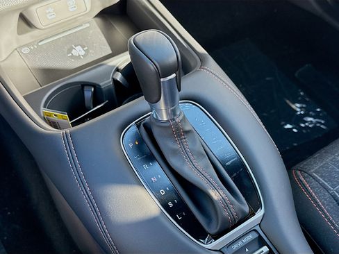 Certified 2026 Honda HR-V Sport image 15