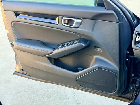 Used 2023 Honda Civic Touring image 48
