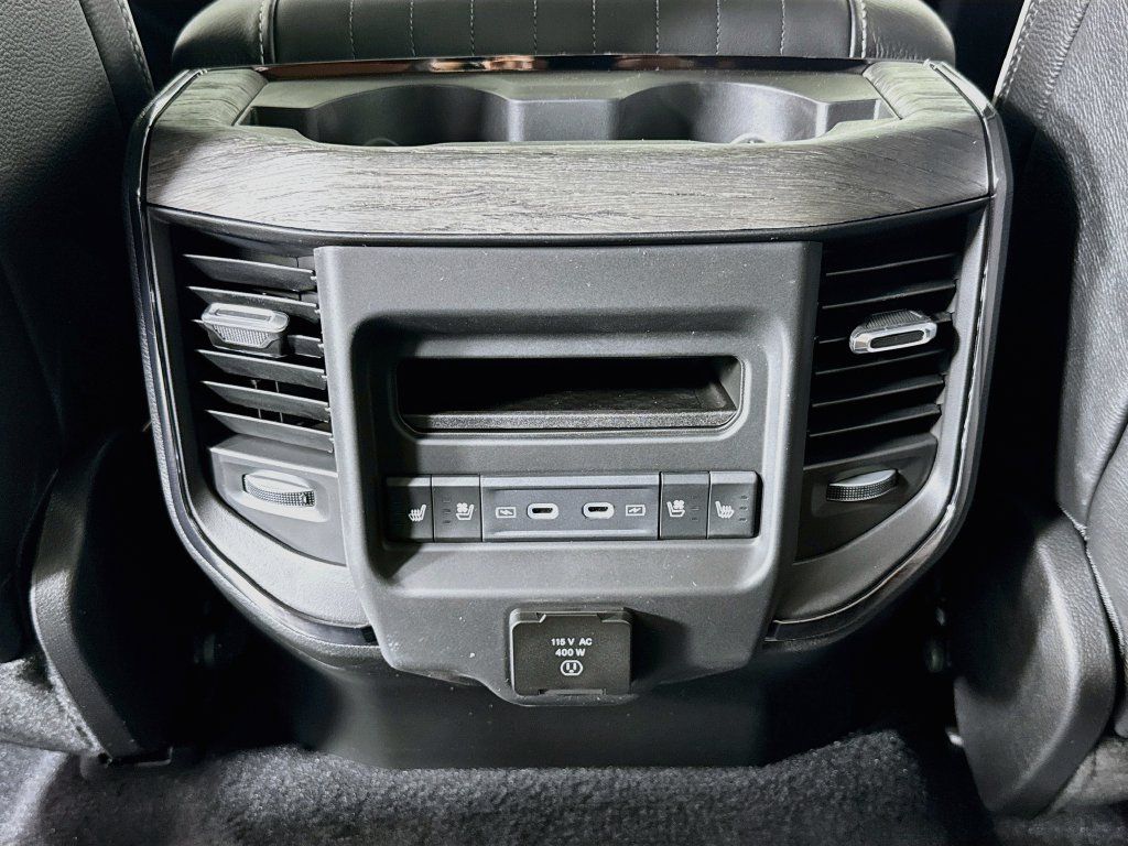 Used 2026 RAM 1500 Limited AWD/4WD image 27