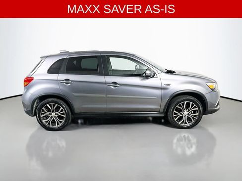 Used 2017 Mitsubishi Outlander Sport SE FWD image 7