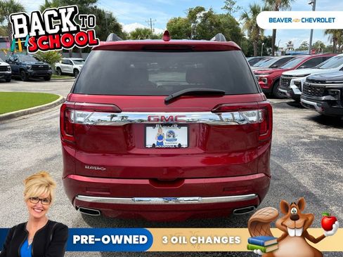 Used 2023 GMC Acadia Denali w/ Denali Technology Package FWD image 6