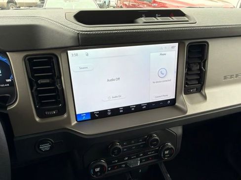 New 2026 Ford Bronco Outer Banks AWD/4WD image 16
