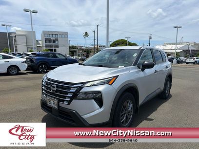 Used 2024 Nissan Rogue S