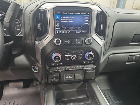 Used 2021 GMC Sierra 1500 SLT w/ SLT Premium Package image 19