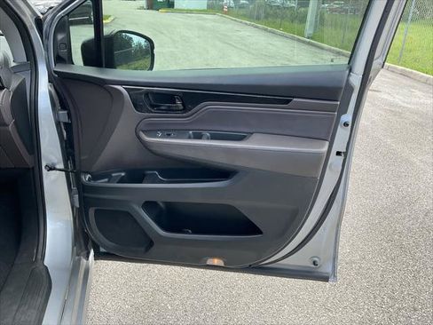 Used 2018 Honda Odyssey Elite image 27