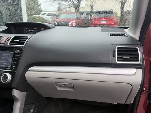 Used 2016 Subaru Forester 2.5i Premium image 28