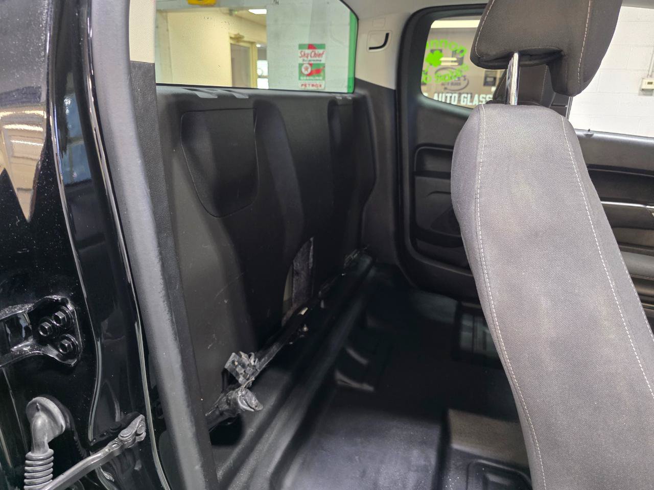 Used 2021 Chevrolet Colorado LT w/ Fleet Safety Package RWD image 22