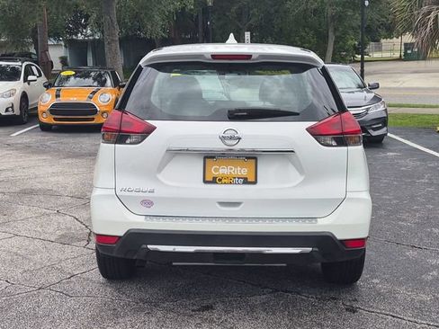 Used 2018 Nissan Rogue S FWD image 6