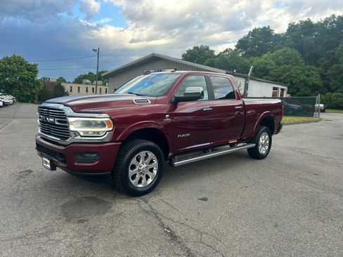 Used 2020 RAM 2500 Laramie AWD/4WD image 1