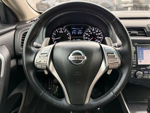 Used 2013 Nissan Altima 3.5 SV w/ Navigation Pkg FWD image 27