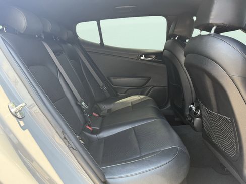 Used 2022 Kia Stinger GT-Line image 37