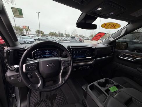 Used 2024 Chevrolet Silverado 1500 LT Trail Boss w/ Protection Package image 21