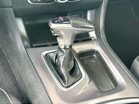 Used 2020 Dodge Charger SXT w/ Leather Interior Group RWD image 21