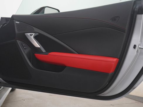 Used 2015 Chevrolet Corvette Stingray Coupe w/ 2LT Preferred Equipment Group image 9