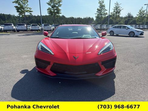 Used 2022 Chevrolet Corvette Stingray Premium Conv w/ Z51 Performance Package RWD image 2