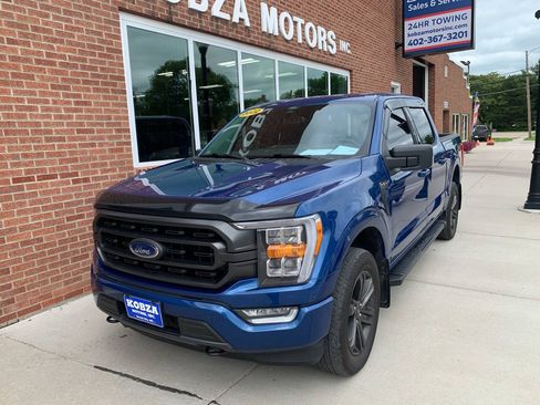 Used 2022 Ford F150 XLT w/ Equipment Group 302A High AWD/4WD image 5