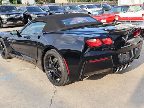 Used 2016 Chevrolet Corvette Stingray Convertible w/ 3LT Preferred Equipment Group RWD image 5