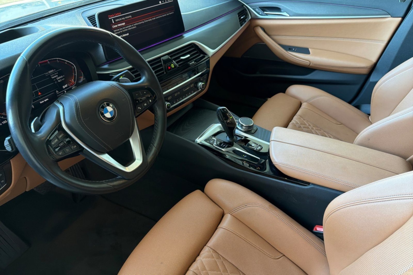 Used 2023 BMW 530i w/ Premium Package RWD image 9