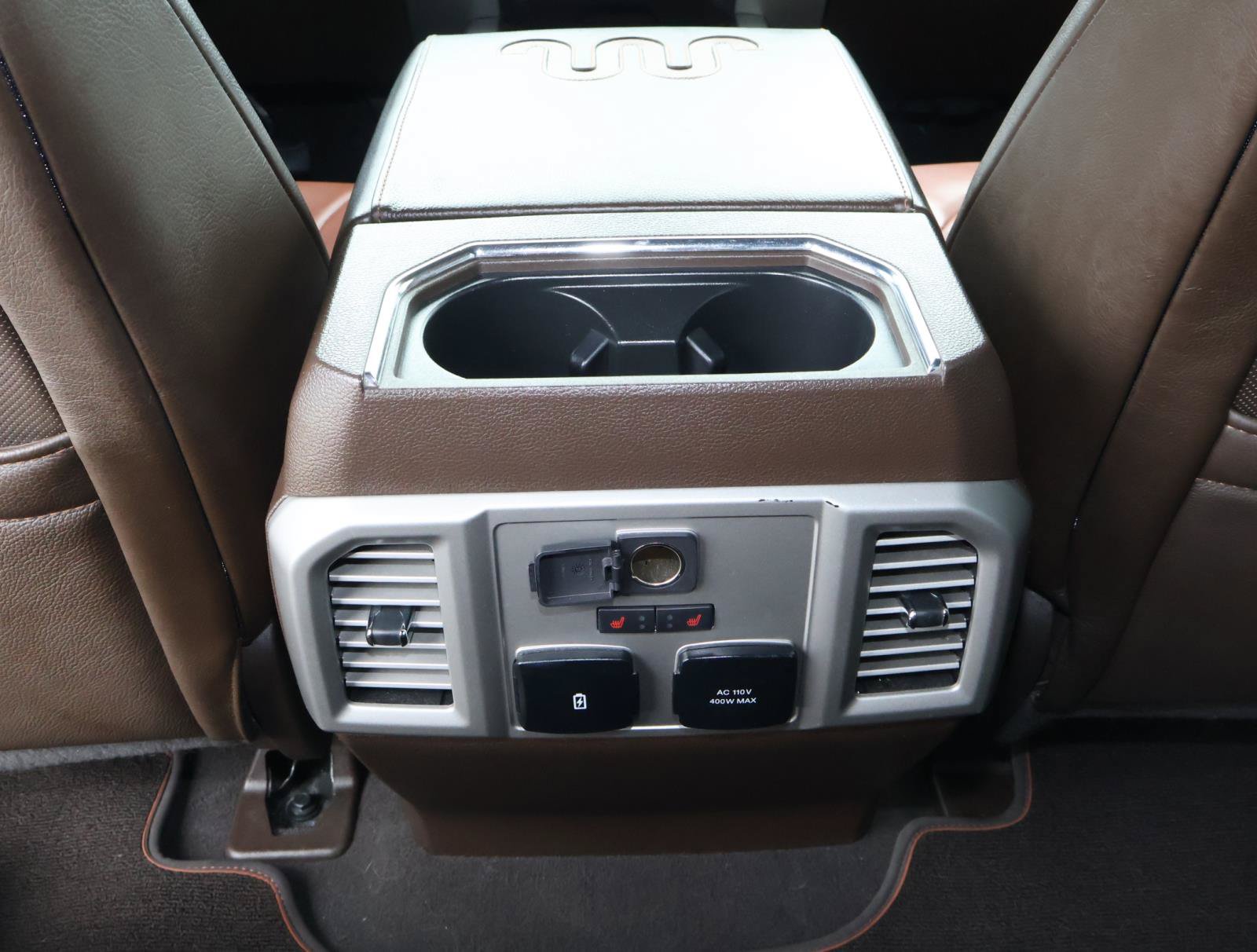 Used 2019 Ford F350 King Ranch w/ King Ranch Ultimate Package AWD/4WD image 16