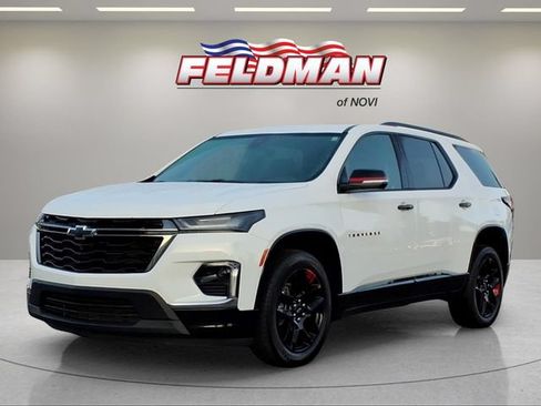 Used 2023 Chevrolet Traverse Premier w/ Redline Edition AWD/4WD image 1