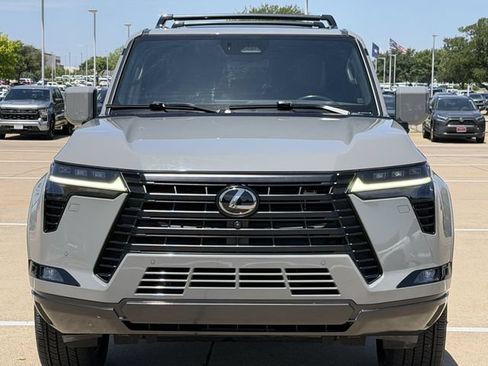 Used 2024 Lexus GX 550 w/ Accessory Package (2T) AWD/4WD image 7