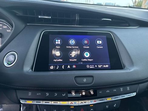 Used 2022 Cadillac XT4 Premium Luxury w/ Technology Package image 21