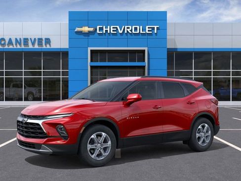 New 2026 Chevrolet Blazer LT w/ Convenience Package image 3