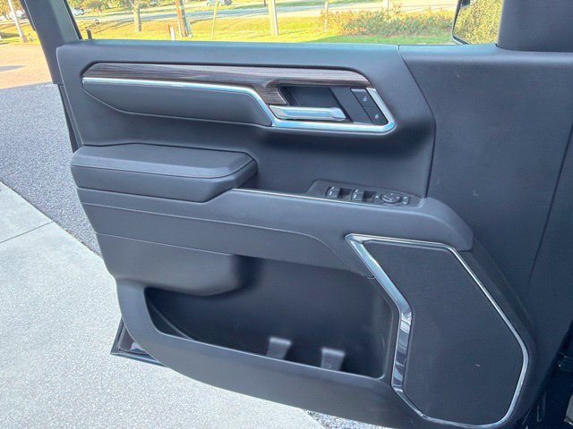 Used 2026 Chevrolet Silverado 1500 RST AWD/4WD image 11
