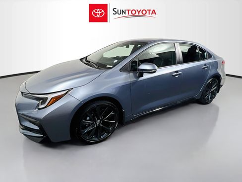 Used 2026 Toyota Corolla SE FWD image 9
