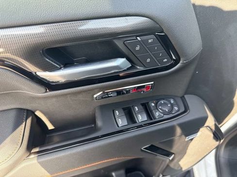 New 2026 GMC Sierra 1500 AT4 w/ AT4 Premium Package AWD/4WD image 18
