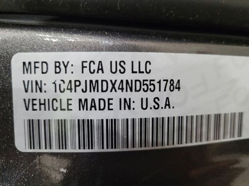 Used 2022 Jeep Cherokee Limited AWD/4WD image 33