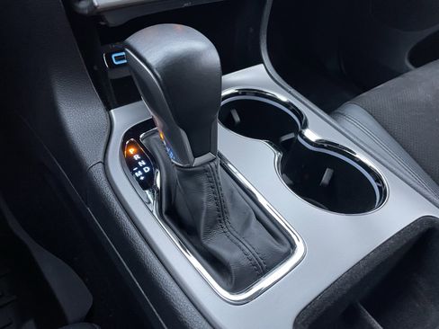 Used 2021 Jeep Grand Cherokee Laredo X image 20