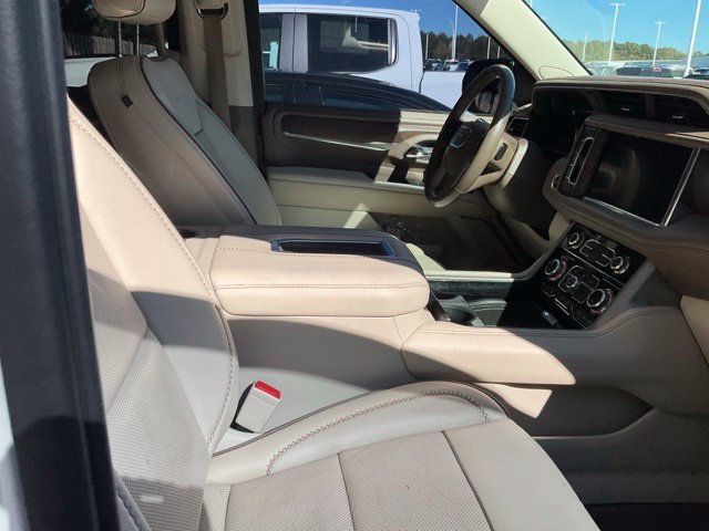 Used 2021 GMC Yukon Denali AWD/4WD image 9