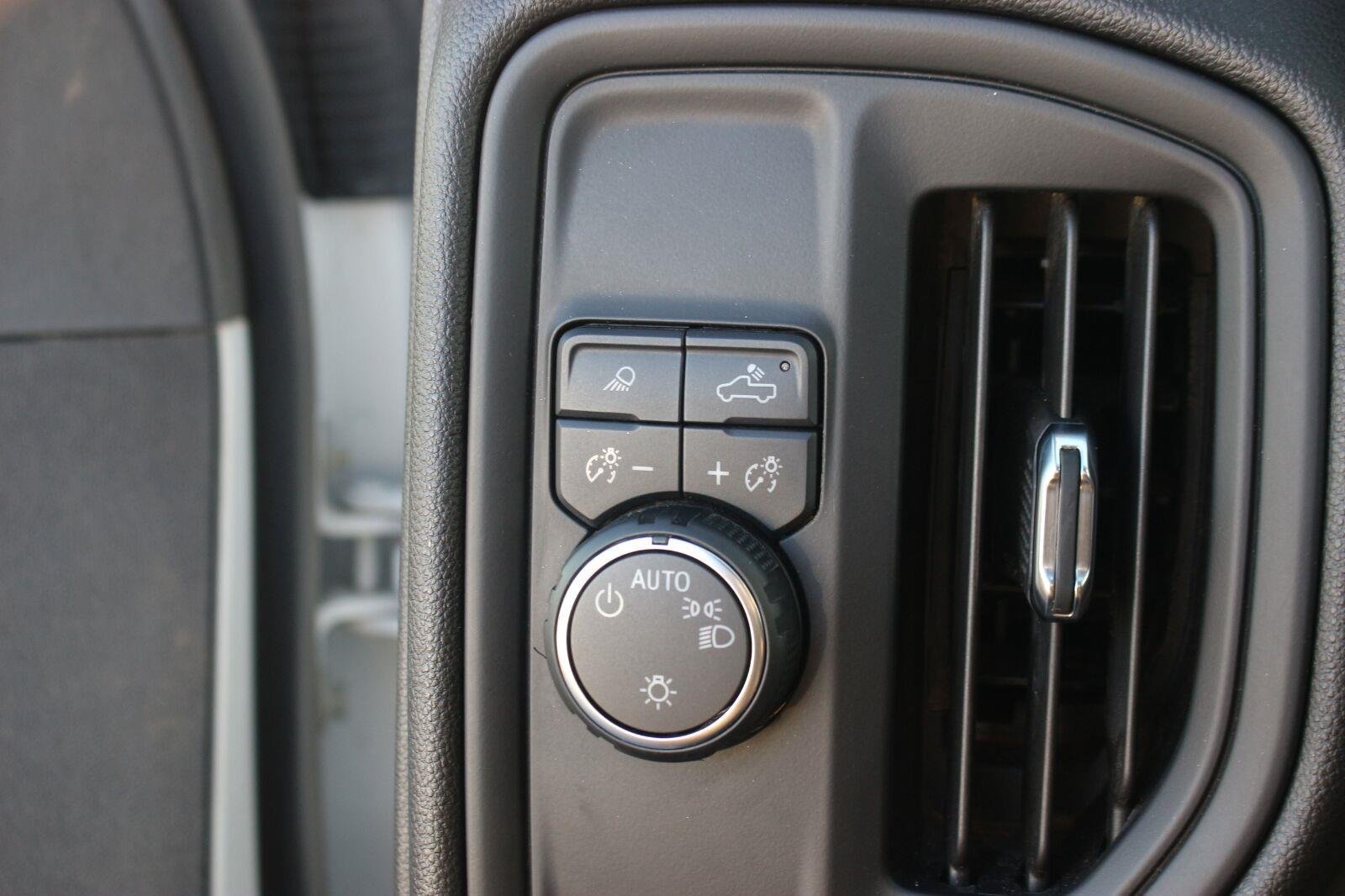 Used 2025 Chevrolet Silverado 2500 W/T w/ WT Convenience Package RWD image 31