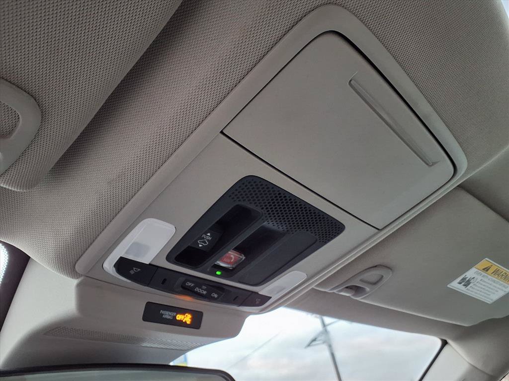 Used 2023 Honda Accord EX image 11