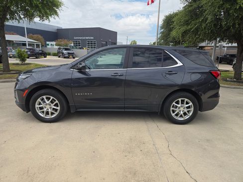 Used 2023 Chevrolet Equinox LT AWD/4WD image 6