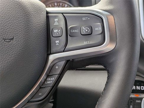 Used 2025 RAM 1500 Big Horn AWD/4WD image 29