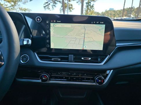 New 2026 Chevrolet Equinox LT w/ Convenience Package II FWD image 19